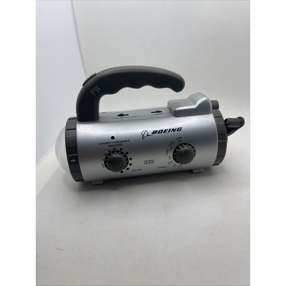 Boeing Dynamo AM/FM Emergency Hand Crank Radio Flashlight/Strobe Tested Working
